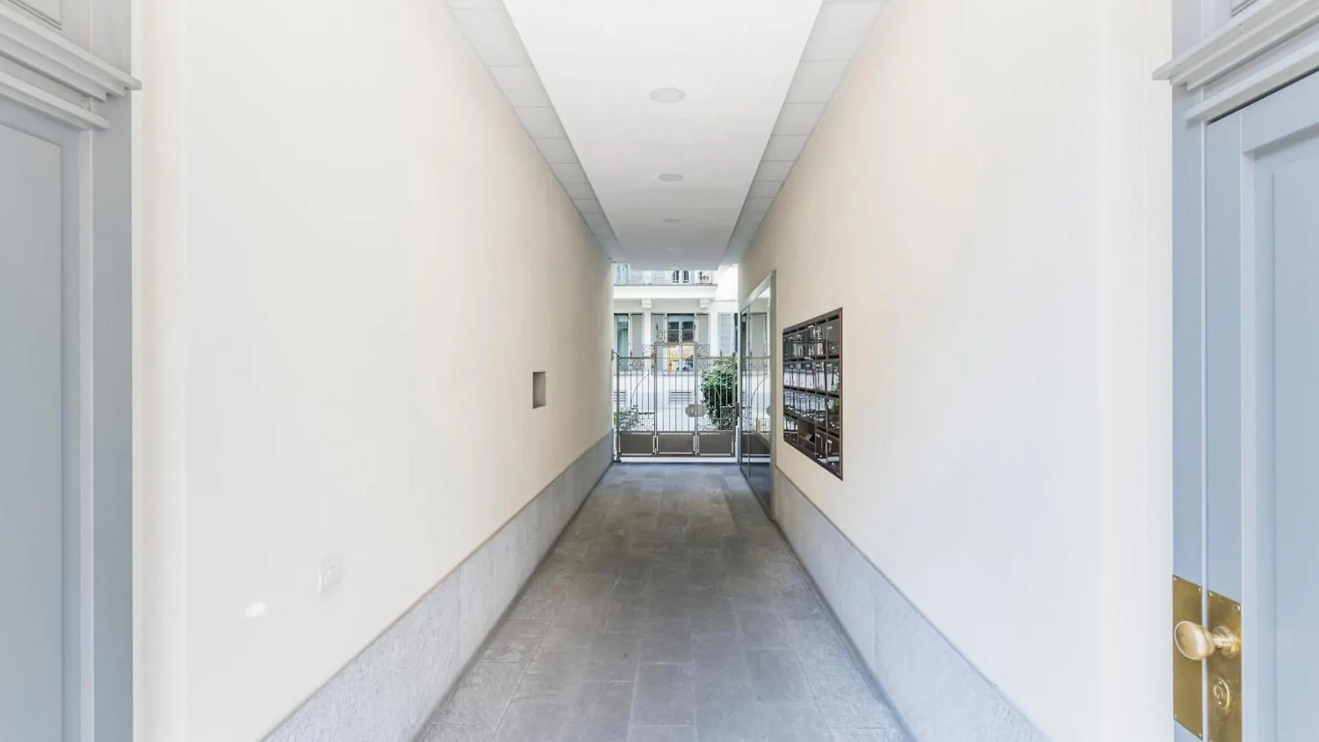 Beautiful Apartment In Chinatown And Sempione Milan