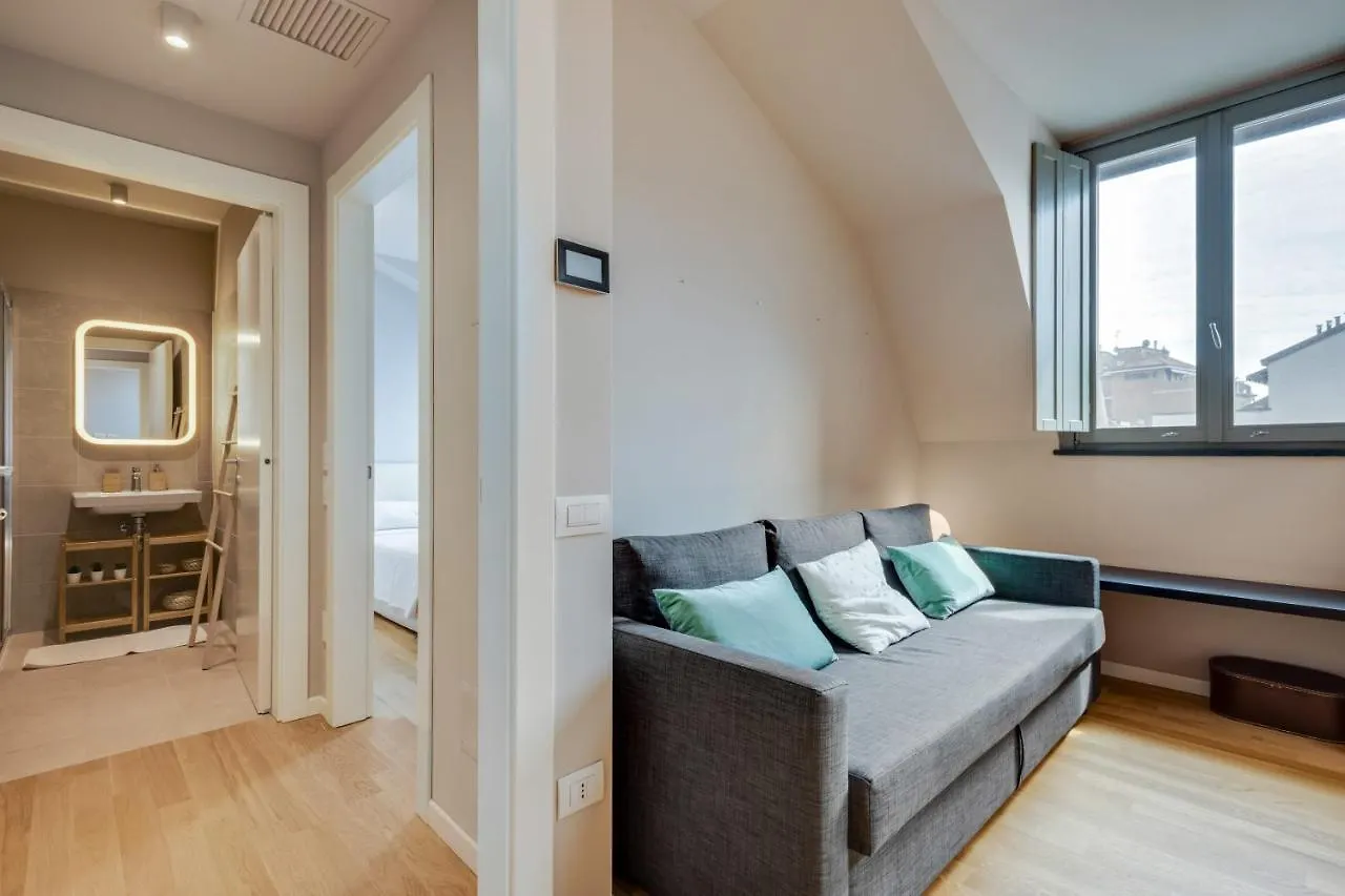 Beautiful Apartment In Chinatown And Sempione Milano İtalya